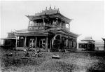 nha-cam-quyen-dang-cong-san-lien-xo-dan-ap-phat-giao-2