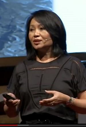 Carina_hoang