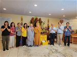 thu-vien-tuong-lai-chua-huong-sen-don-nhan-28-thung-kinh-sach-2