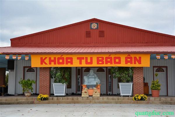 Chua Tam Bao ngay 31-10-2015 (2)