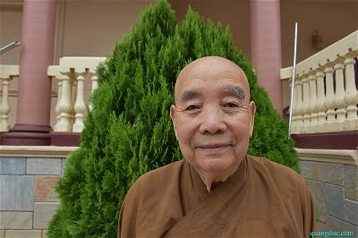 Thich Linh Nhu 2 (5)