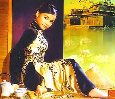 Ca Si Ngoc Ha 2