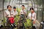 truong-phat-hoc-day-tu-bi-tam-google-va-youtube-khong-the-thay-the-giao-vien-cach-day-hoc-sinh-the-hien-tu-bi-tam-va-tri