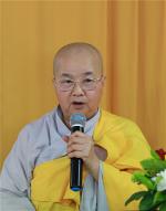 thich-nu-phuoc-hoan