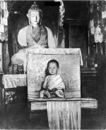 duc-dalai-lama-2-tuoi
