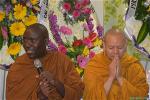 thay-buddharakkhita-tang-le-cu-ba-duc-ngoc-51-