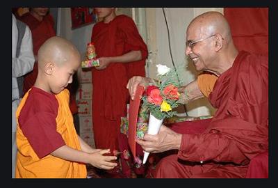 Acharya Buddharakkhita-2