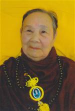 cu-ba-mau-than-dieu-ngoc3