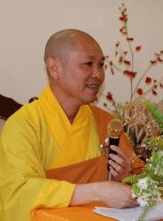 Thich_Chan_Tinh_2