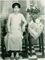 ba-noi-hoa-lan