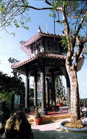 chuakyvien-lauchuong