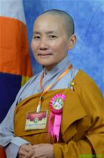 thich-nu-nguyen-khai