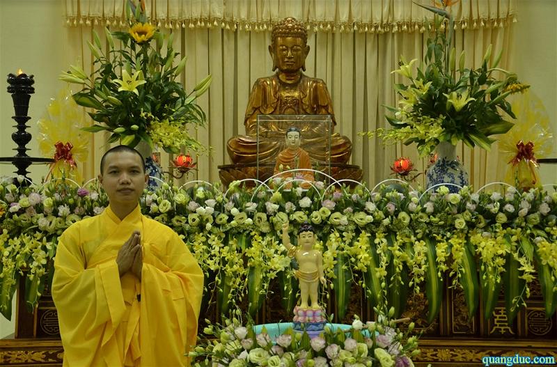 thich nhat tan