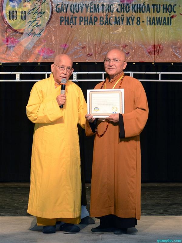 HT Thich Thong Hai (3)